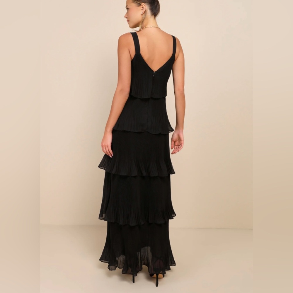 Lulus black dress